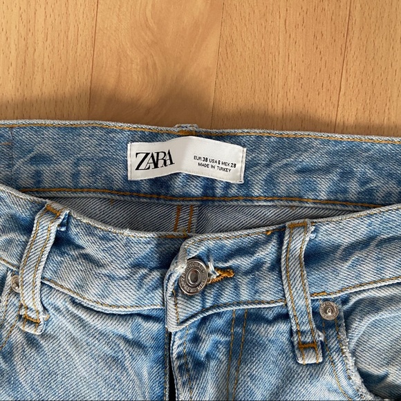 Zara Jeans - Picture 2 of 4